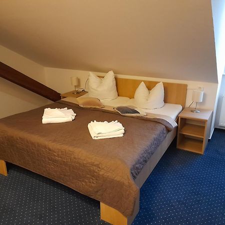 Hotel Dzban Karlova Studanka Luaran gambar